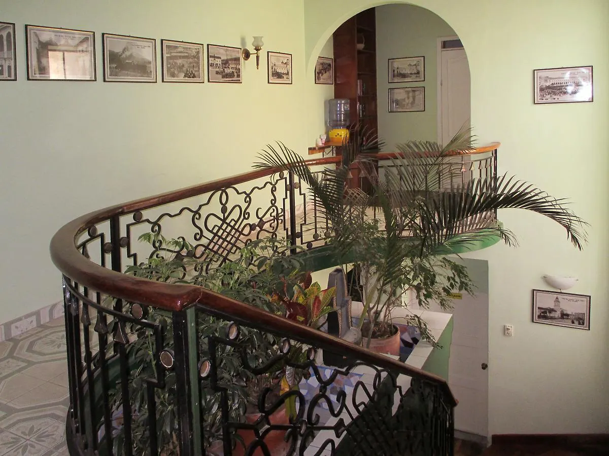 Hostal Zentrum Quito Hotel